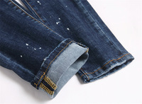 Celana Jeans Denim Pria Biru Lurus Pinggang Sedang, Model Ripped Bordir Tengkorak Huruf, 100% Katun, Gaya Hip Hop, Fashion High Street