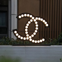 Enseigne lumineuse 3D personnalisée en métal avec lettres à ampoules pour magasin, exposition commerciale et événementiel