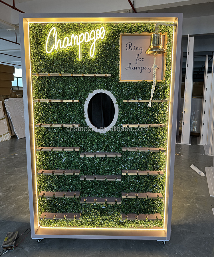 Magic Champagne Wall1