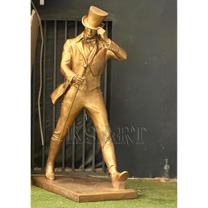 Estatua de Tamaño Real con Apariencia Dorada, Estatua de Jardín de Fibra de Vidrio, Escultura Grande Dorada, Pequeña Estatua Decorativa de Interior, Estatua de Artista Personalizada - Product Image 1