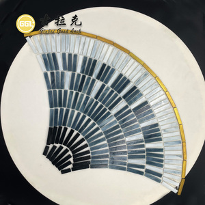 Motif <span class=keywords><strong>de</strong></span> fleur en forme d'éventail personnalisé coupe <span class=keywords><strong>de</strong></span> verre mosaïque murale pour mur et sol déco - Product Image 4