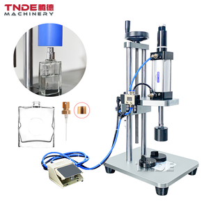 Halbautomat ische pneumatische Parfüm-Flaschenverschluss-Versiegelung maschine Innen stopper und Kappen press maschine für ätherische Öl flaschen - Product Image 1