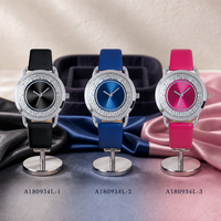 Montre à quartz pour femme, bracelet en cuir véritable, boîtier en alliage, mouvement à quartz chinois, montre-bracelet élégante pour femme