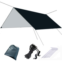 HA-025A Tarp de camping imperméable en polyester avec revêtement argenté, compatible avec les poteaux, pour usage estival en extérieur, plage et protection de hamac