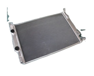Radiador de motor para <span class=keywords><strong>Renault</strong></span> Megane II <span class=keywords><strong>SPORT</strong></span> 225PS RS 2.0L - Product Image 1