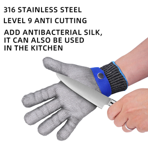 Gants de <span class=keywords><strong>cuisine</strong></span> en acier inoxydable résistants aux coupures, gants de protection <span class=keywords><strong>anti</strong></span>-<span class=keywords><strong>coupure</strong></span>, durables, antirouille, fiables, en maille d'acier inoxydable - Product Image 4