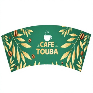 Funda para vaso de papel Cafe Touba, verde con diseño de hojas doradas y granos de café, desechable, de pared simple, con impresión digital. - Product Image 1