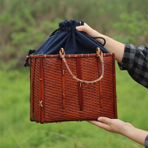 Three Guns Bamboo Woven Bag Women Retro Red Square Tea Ceremony Storage Handbag Durable Chinese Style Cheongsam Matching Bag - Product Image 3