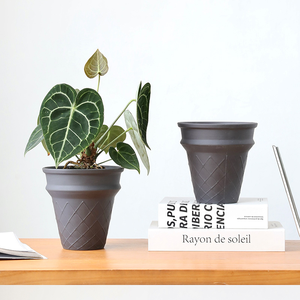 Maceta de Cerámica Rústica Esmaltada en Forma de Cono, Linda, Blanca y Negra, Transpirable, con Orificio de Drenaje para Suculentas de Hogar como Hoya Carnosa - Product Image 4