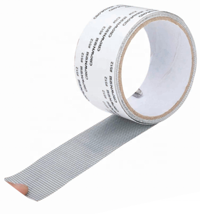 57643 # Grille en polyuréthane gris et colle acrylique Ruban <span class=keywords><strong>de</strong></span> <span class=keywords><strong>réparation</strong></span> <span class=keywords><strong>de</strong></span> maille <span class=keywords><strong>de</strong></span> camping essentiel <span class=keywords><strong>pour</strong></span> la randonnée et les aventures en plein air - Product Image 1