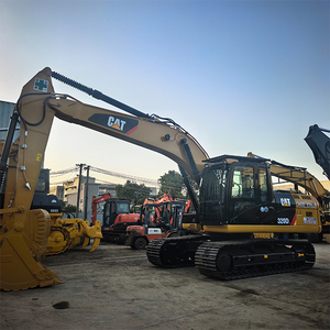 รถขุดตีนตะขาบมือสอง ยี่ห้อแคทเตอร์พิลลาร์ รุ่น 320D/CAT 320D2L ขนาด 20 ตัน ผลิตในญี่ปุ่น รับประกัน 12 เดือน ทั้งปั๊มและเครื่องยนต์ - Product Image 4