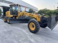 Niveleuse à moteur de construction 135 CV GR135 avec garantie d'un an, moteur importé, mini niveleuse à moteur à vendre