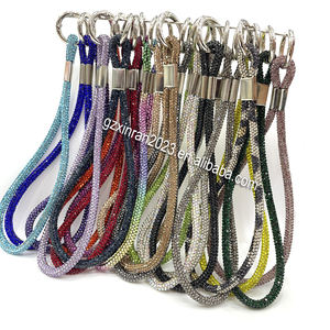 Ремешок на запястье со стразами - Product Image 1