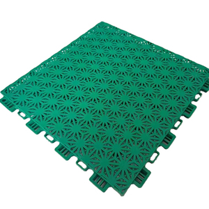 Dalles de sol sportives en PP de haute qualité pour basketball, à emboîtement par clic, antidérapantes et imperméables - Product Image 1