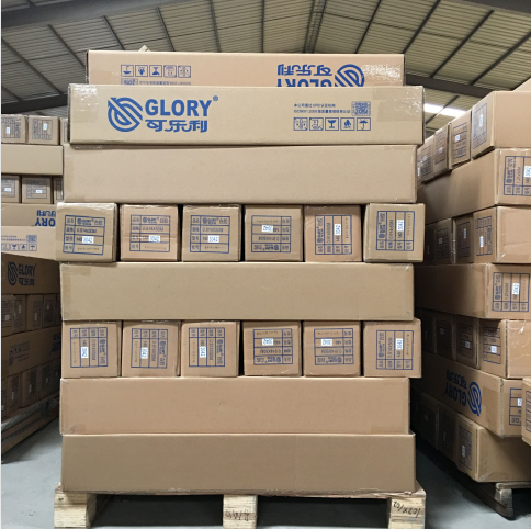 Водостойкий самоклеящийся виниловый рулон 120 г/кв. М белого цвета с белой печатью по заводской цене