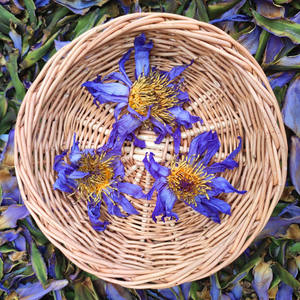 Vendita calda essiccato blu fiore di loto tè all'ingrosso fiore naturale fiore di tè blu loto - Product Image 2