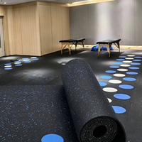 Rollo de Goma Antideslizante para Piso de Gimnasio, Tapete de Goma Antidesgaste con Diseño Moteado para Entrenamiento en Interiores