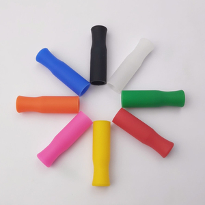 Embouts de paille en silicone personnalisés 1000 pièces Capuchon de couverture 8mm Toppers de paille Accessoires pour pailles en métal - Product Image 1