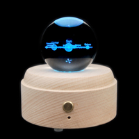 Boule de cristal à lumière chaude Boîte à musique 3D avec base en bois led Base rotative Veilleuse en cristal Base de lampe en bois pour Noël Birthd