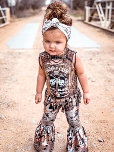 Ensembles de Vêtements Décontractés en Gros pour Bébés et Filles (5 Ans) - Distributeurs de Vêtements pour Enfants - Tenue 2 Pièces avec Pantalon Cloche - Product Image 5