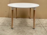 Table de salle à manger moderne de luxe pour 4 personnes, table de salle à manger en bois avec plateau en MDF, tables de salle à manger rondes pour la maison et les restaurants