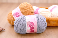 Factory Provide 3mm 100% Polyester Thick Chenille Yarn suitable for 4.5mm hook