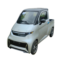 2025 les nouvelles voitures de fret électriques à 4 roues L6e Quadricycle Véhicule fermé en vente Cabine Scooter Voitures électriques avec approbation CEE