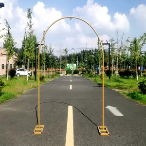 <span class=keywords><strong>Arche</strong></span> <span class=keywords><strong>de</strong></span> ballons circulaire en métal doré pour mariage en plein air, pelouse <span class=keywords><strong>et</strong></span> couloir <span class=keywords><strong>de</strong></span> parc - Product Image 1