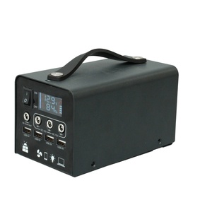Générateur solaire portable 300W avec batterie Lifepo4, contrôleur MPPT et lampe torche pour utilisation en extérieur - Product Image 5