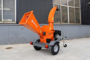 Broyeur <span class=keywords><strong>de</strong></span> <span class=keywords><strong>bois</strong></span> agricole à succès, coupe-branches, déchiqueteur <span class=keywords><strong>de</strong></span> <span class=keywords><strong>bois</strong></span> <span class=keywords><strong>de</strong></span> <span class=keywords><strong>chauffage</strong></span>, broyeur <span class=keywords><strong>de</strong></span> <span class=keywords><strong>bois</strong></span> avec diamètre <span class=keywords><strong>de</strong></span> coupe maximal <span class=keywords><strong>de</strong></span> 120 mm - Product Image 3