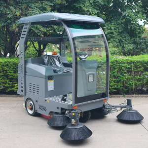 Largeur de balayage industrielle de 1800mm Ride on Road Sweeper Truck Electric Floor Sweeper Machine for Parking Lot - Product Image 6