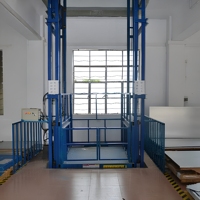 1000kg Günstiger Lastenaufzug Kleiner Fracht-Aufzug Preis 2-3 Etagen Lastenaufzug Industrie-Aufzug