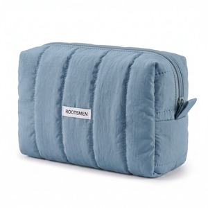 Grande trousse de toilette matelassée bleu poussière 29 cm, pochette à cosmétiques rembourrée avec fermeture éclair large en coton poly T/C, logo personnalisé OEM, voyage - Product Image 2