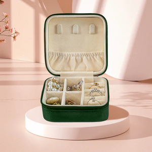 กล่องจัดเก็บเครื่องประดับหนัง PU คุณภาพสูงกล่องจัดเก็บเครื่องประดับแบบพกพาทรงสี่เหลี่ยมเรียบง่าย - Product Image 4