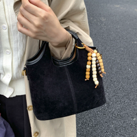 Sac à main rétro Colefa fabriqué en Chine avec accessoires, ambiance coréenne automne-hiver, sac seau en daim, sac à main à porter à l'épaule