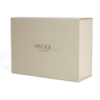 Boîtes cadeaux magnétiques avec logo personnalisé, emballage en carton rigide recyclable, boîte magnétique pliable pour vêtements, chaussettes, fourrure
