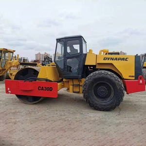 Compacteur à rouleaux d'occasion Dynapac CA301D, compacteur routier diesel, compacteur à rouleaux vibrant pour asphalte à prix compétitif - Product Image 4