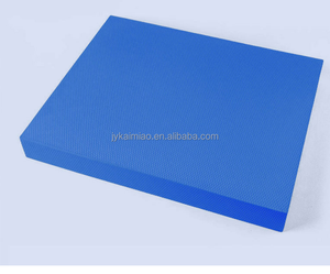 Tapis en mousse rembourré antidérapant et genouillère pour le fitness et la stabilité - Product Image 2