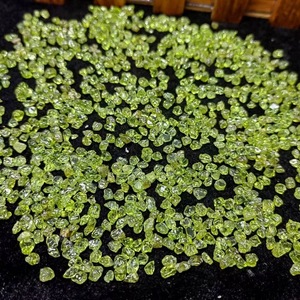 Piedras de Peridoto Naturales de Alta Calidad, Grava de Cristal, Piedras Curativas, Gema Semipreciosa de Olivino, Decoración para el Hogar - Product Image 2