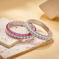 Bracelet chaîne tennis en laiton en forme de poire avec diamants ronds et incrustation de corindon rouge bicolore, style classique neutre, cadeau d'anniversaire