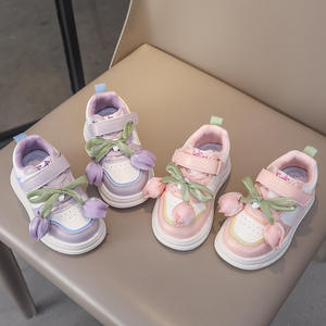 2025 automne filles baskets mignon blanc mode chaussures pour petits enfants polyvalent baskets décontractées avec motif de Logo à la mode - Product Image 3