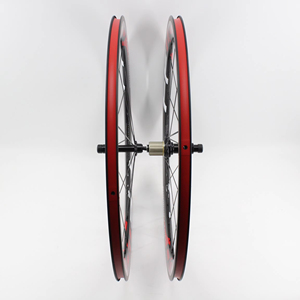 Jeu de roues de vélo de route en fibre de <span class=keywords><strong>carbone</strong></span> 700c pour frein à disque, profil de <span class=keywords><strong>jante</strong></span> <span class=keywords><strong>38mm</strong></span> 50mm 60mm, 20 24 trous, hauteur de cadre - Product Image 6