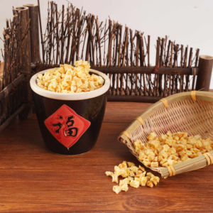 ขายตรงจากโรงงาน แอปเปิ้ลคิวบ์อบแห้ง แอปเปิ้ลหั่นเป็นชิ้น ไม่มีสารปรุงแต่ง ธรรมชาติ 100% แอปเปิ้ลอบแห้งแท้ - Product Image 1