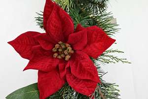 Guirlandes et couronnes de Noël artificielles écologiques personnalisées pour décorations de fêtes - Product Image 2