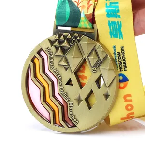 थोक कस्टम पदक सस्ते खाली जस्ता मिश्र धातु 3 डी मैराथन दौड़ पदक खेल धातु पदक
