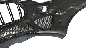 High quality front bumper assembly suitable for Maserati Levante 670108525 6701085250 670109527 - Product Image 5