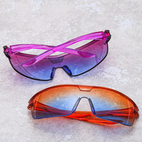 Lunettes de soleil Gradient Shield, verres PC, monture PC, lunettes de sport enveloppantes, lunettes de mode pour l'extérieur, vente en gros