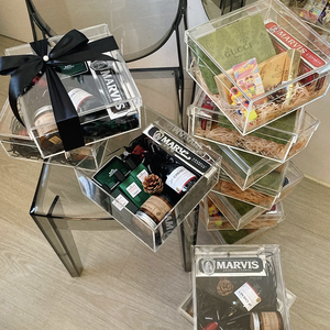 Scatola Regalo Decorativa <span class=keywords><strong>in</strong></span> Acrilico Trasparente Spessore 3-5mm, Confezione per Matrimoni, Contenitore per Ufficio con <span class=keywords><strong>Base</strong></span> Bianca, Vendita all'Ingrosso - Product Image 2