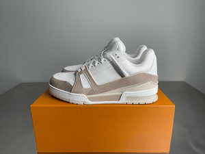 Baskets basses décontractées style streetwear à lacets avec empeigne en maille et semelle intermédiaire amortie pour le quotidien et l'extérieur - Product Image 3