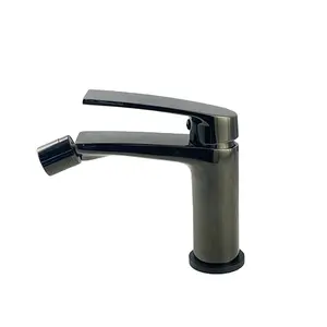 Robinet de salle de bain à levier unique en laiton, mitigeur de bidet noir chromé, robinet de bidet de salle de bain à eau chaude et froide